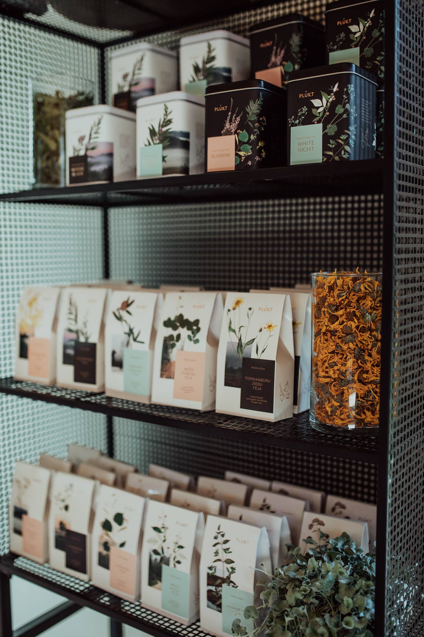 Peppermint Tea - Christmas , whole loose leaves, Nordic mint