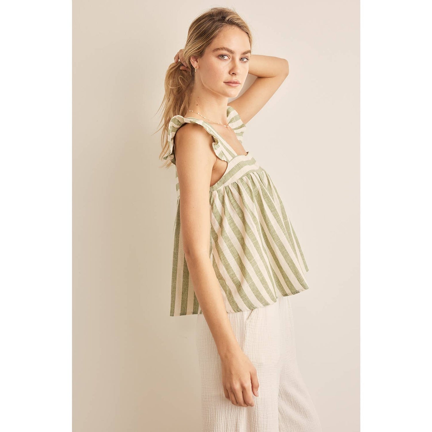 STRIPED LINEN RUFFLED SLEEVE TOP BUTTON CLOSURE