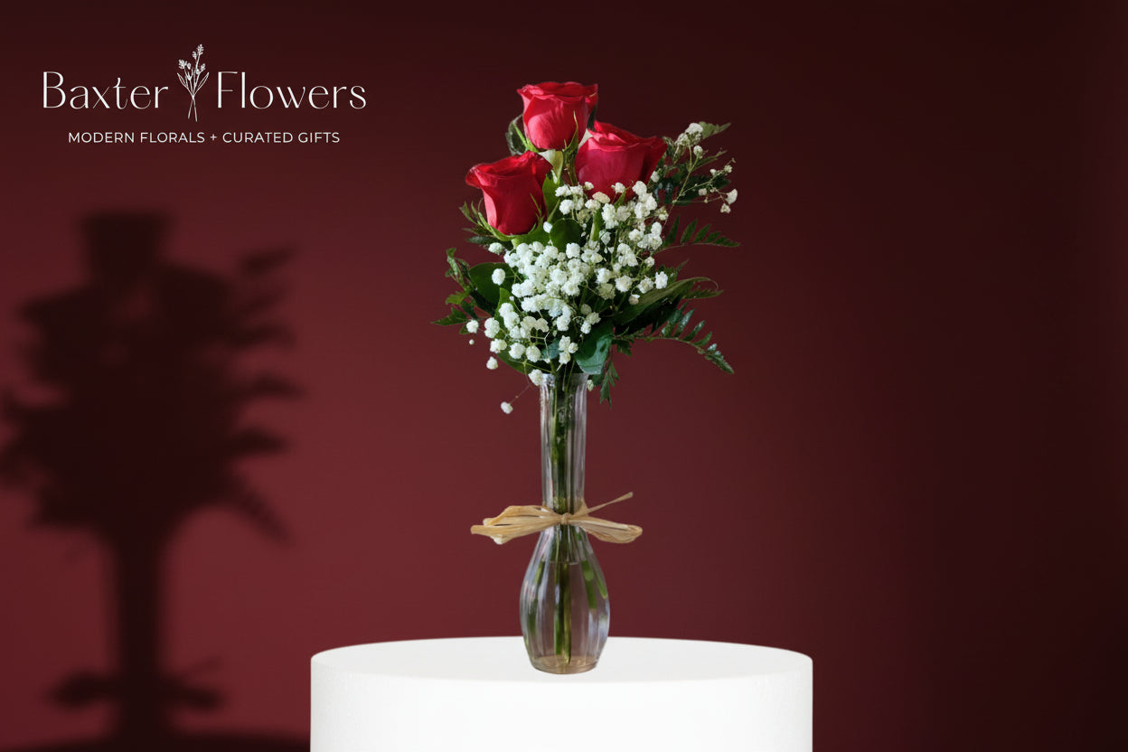 Valentine's Bud Vase, Traditional