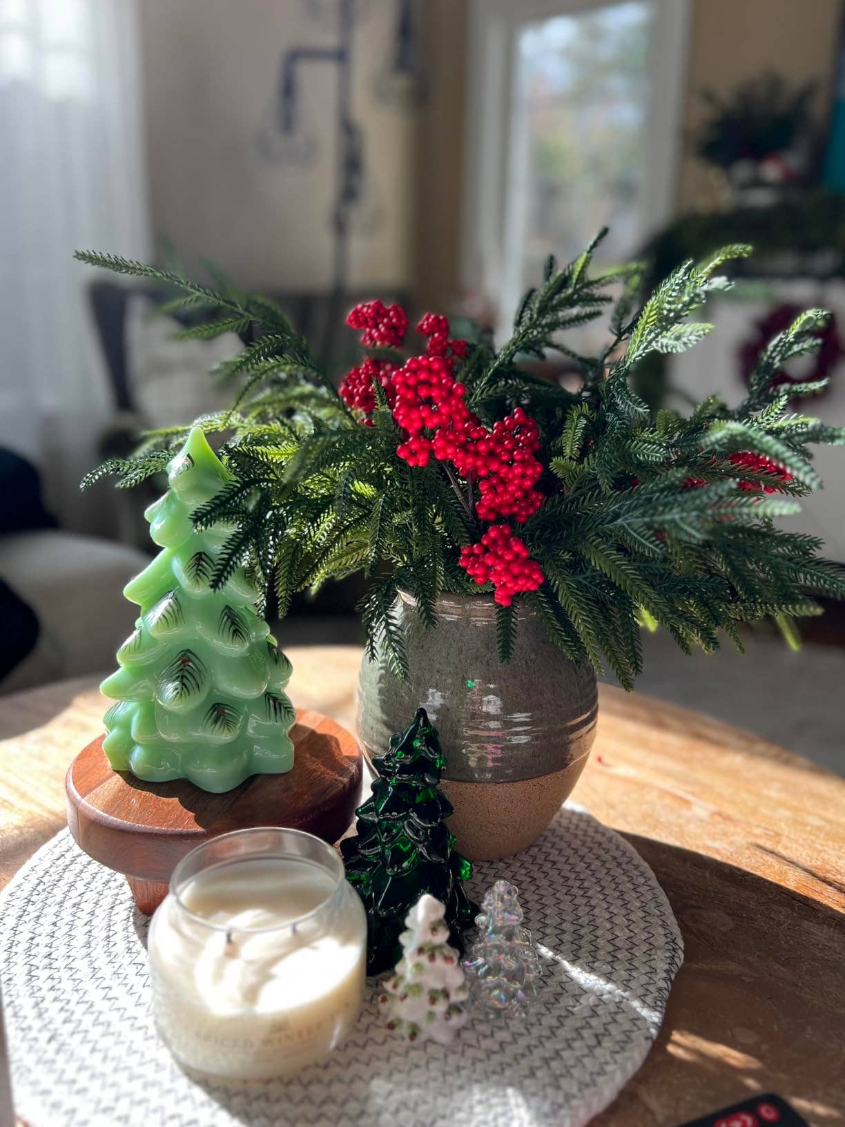 17‘’T Soft Touch Artificial Winter Pine Evergreen Branch