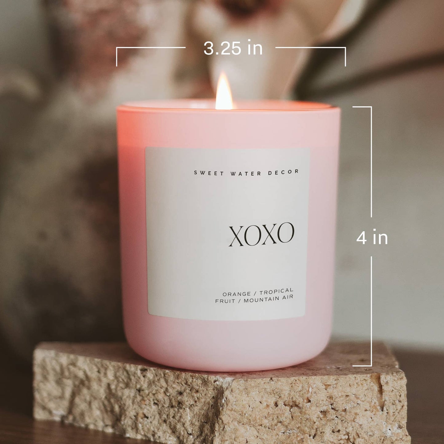 XOXO 15 oz Soy Candle, Matte Jar