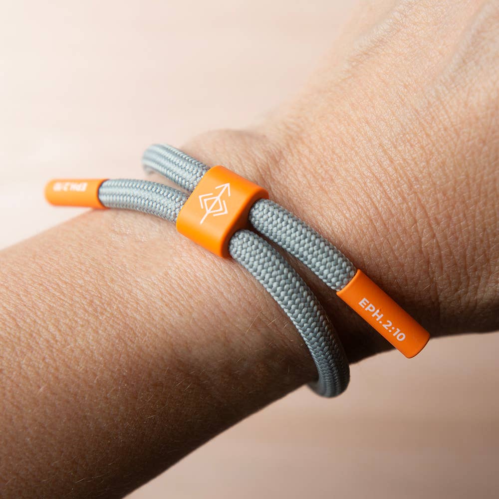 BUILT TO SERVE Christian Cord Bracelet | Athletes - Military