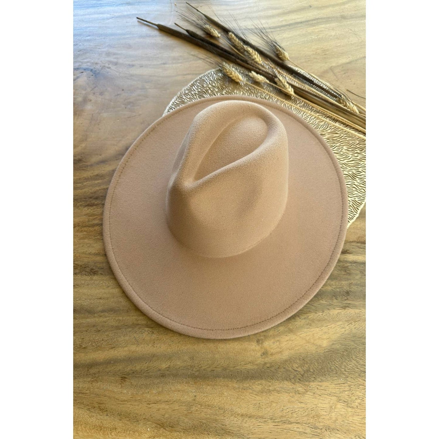 Fashion Classic Wide Brim Premium Felt Hat