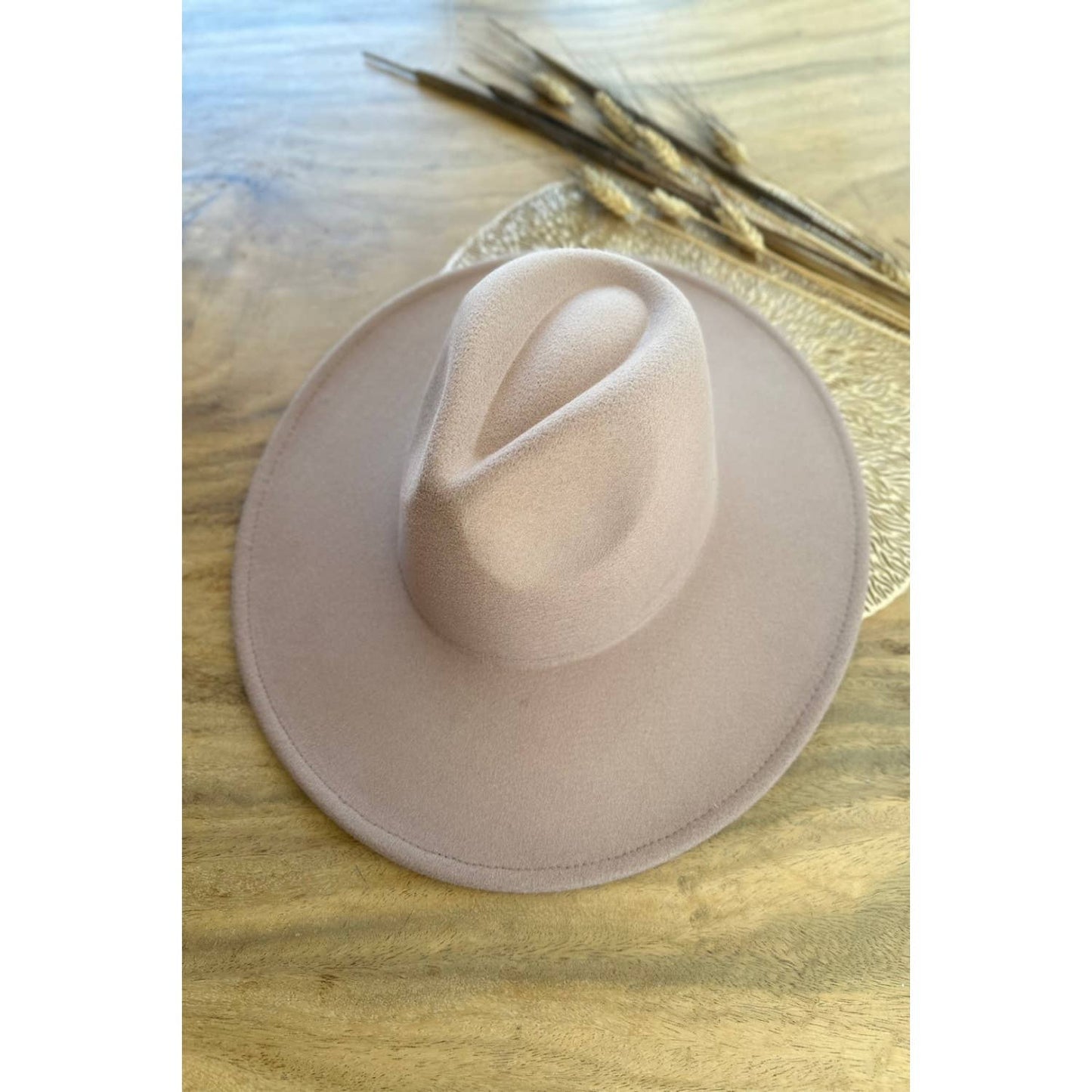 Fashion Classic Wide Brim Premium Felt Hat